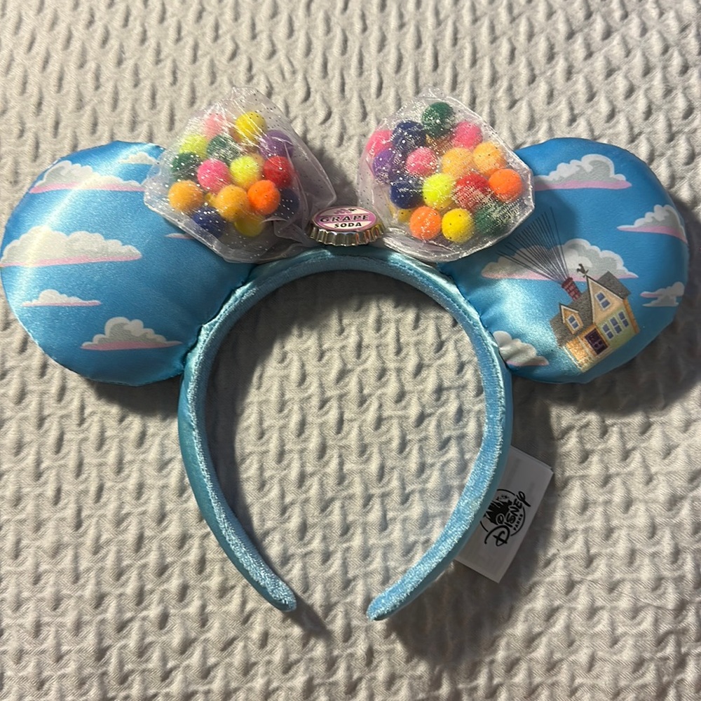 NWOT Disney Pixar UP Themed Mickey Minnie Ears